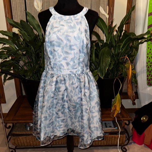 LC Lauren Conrad Dresses & Skirts - LC Lauren Conrad Blue and White Cinderella Halter Dress